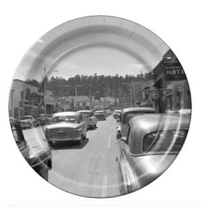 1950's Downton Estes Park Colorado Old Cars 8 Pack Vintage Round Paper Plates